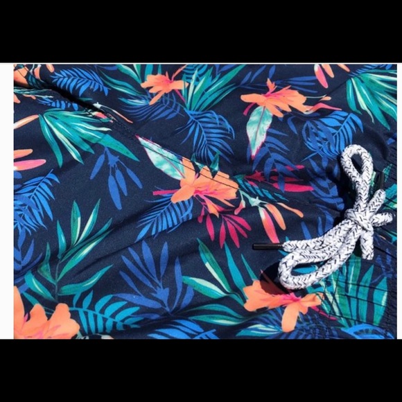 Molokai Tropical Swim Trunks NWT - Picture 4 of 10